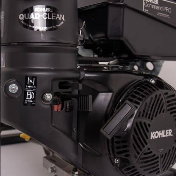 Generator portabil de curent si sudura Greenfield G-EC220DC_EUROV, trifazat, 6.1 kVA, curent sudura 40-220 A